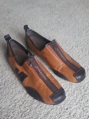 Merrell Barrado Womens 11 Brown Leather Front Zip Slip On Shoes Comfort Flaw